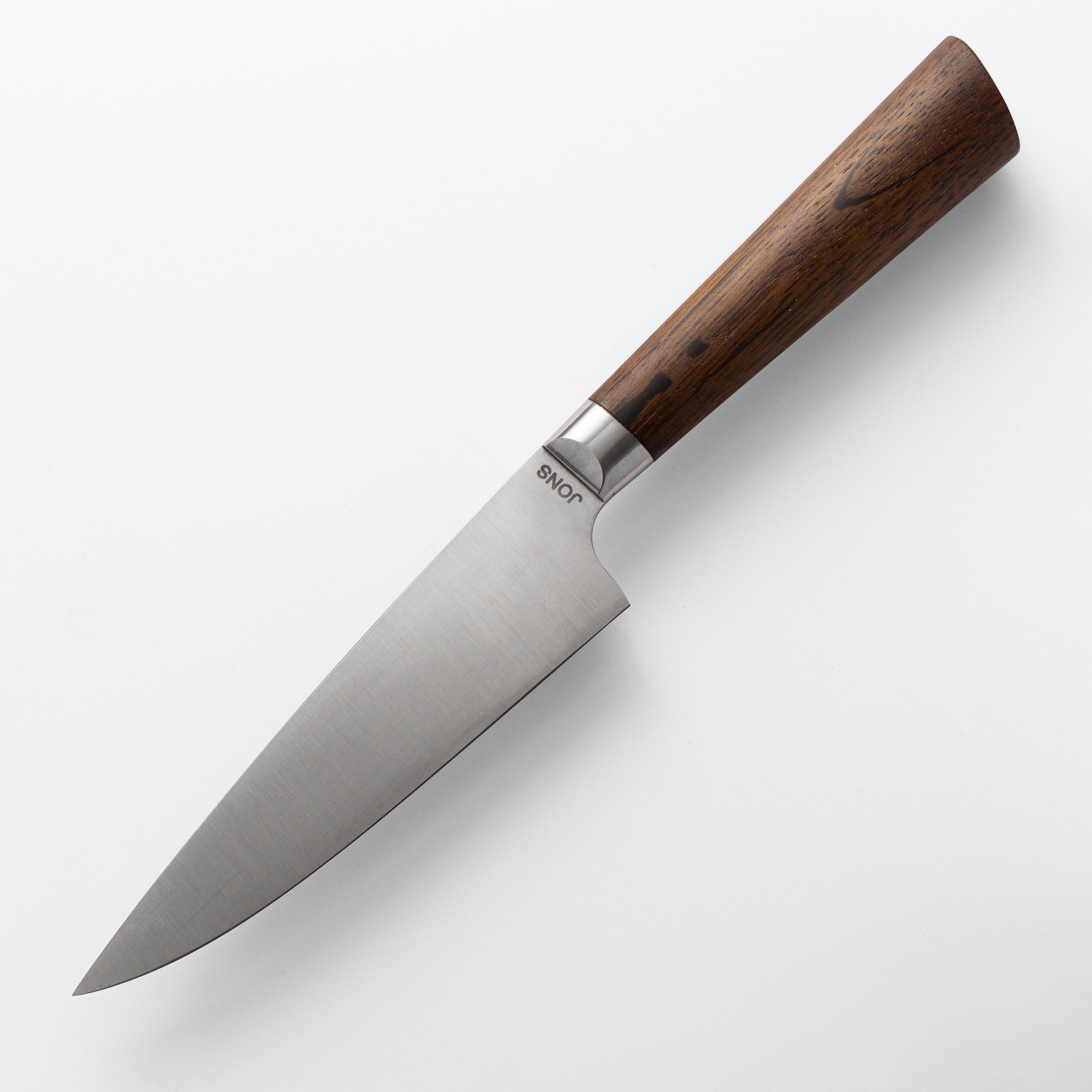 JONS C160 Küchenmesser mit Klinge aus Kohlenstoffstahl und Griff aus Räuchereiche