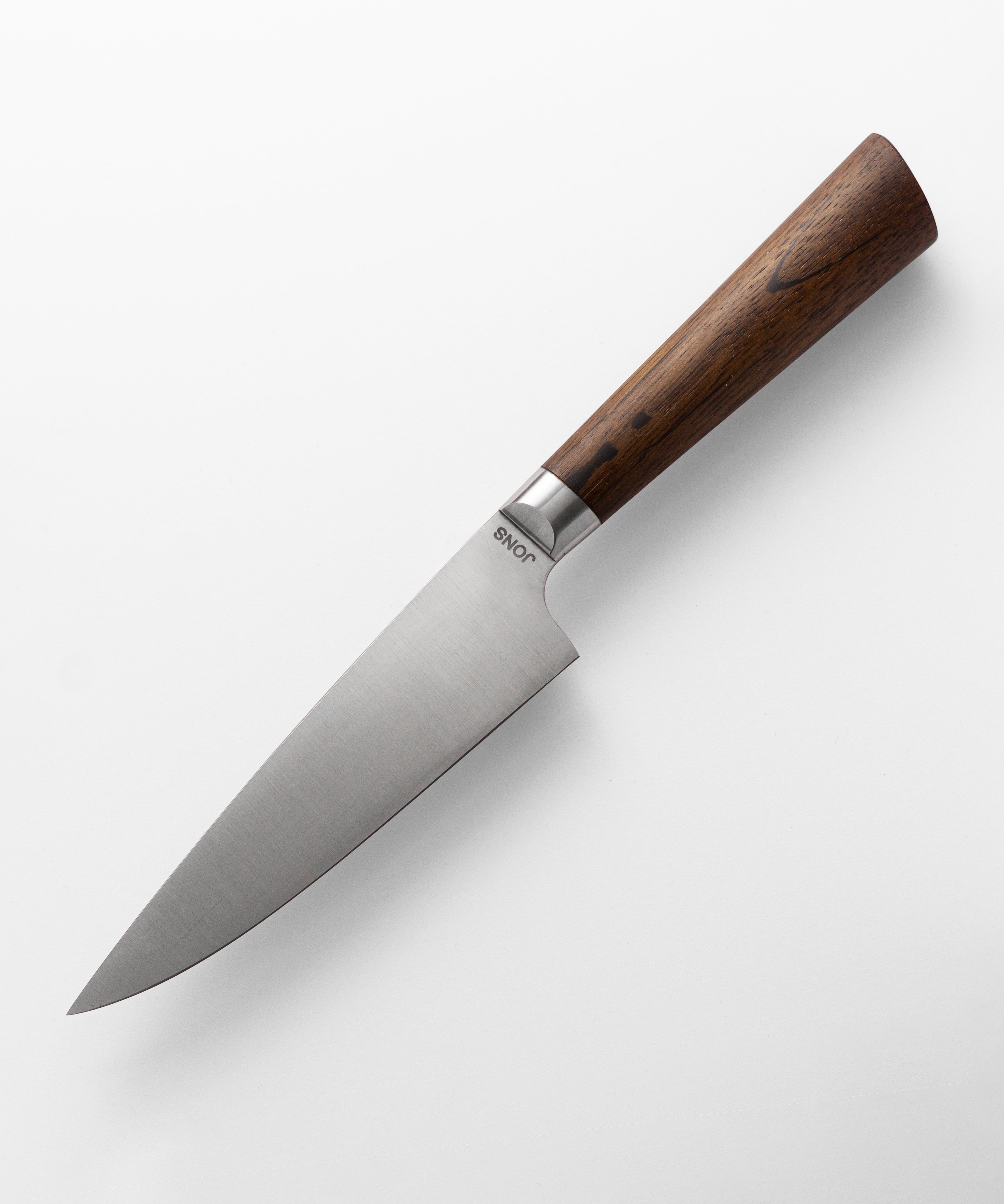 JONS C160 Küchenmesser mit Klinge aus Kohlenstoffstahl und Griff aus Räuchereiche